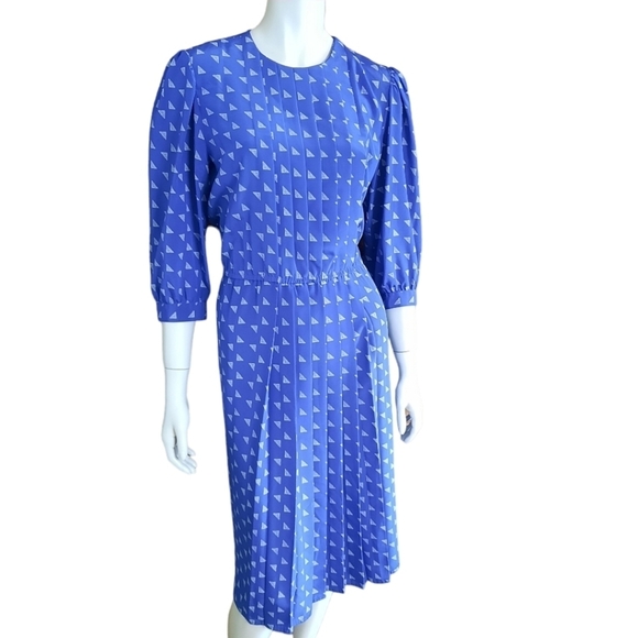 Vintage 80s Small Office Dress Pleated Bodice & Skirt Modest Day Elastic Waist - Picture 2 of 10